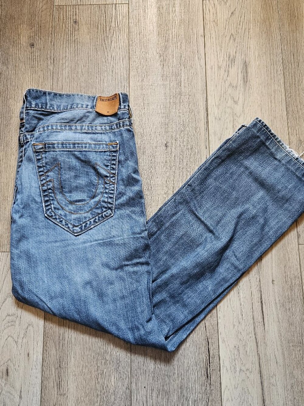 Distressed True Religion Ricky Mens 40 Blue Denim Jeans Relaxed Straight 40x30